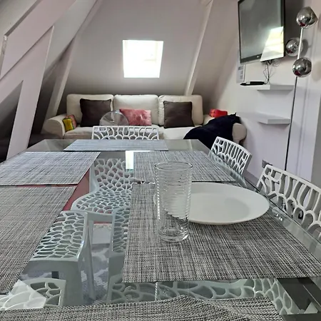 Modern Cozy 3 Flat Between And Paris Apartment *