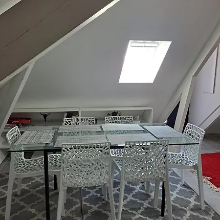 Apartment Modern Cozy 3 Flat Between And Paris